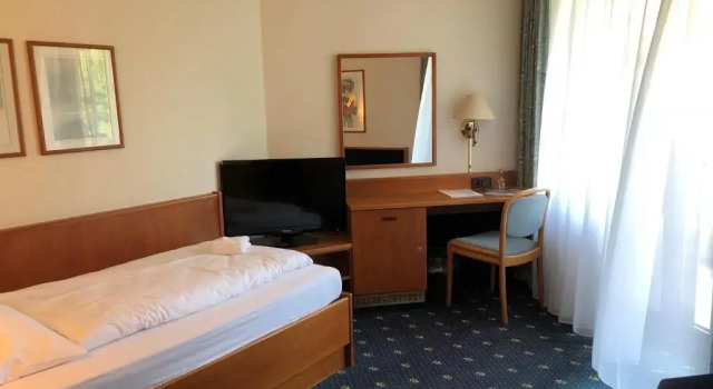 Номер Standard Karaman Group Hotel