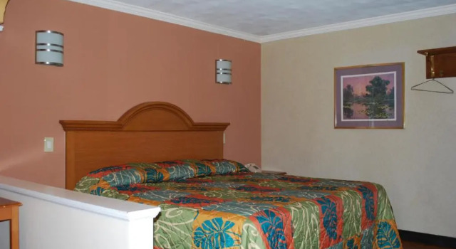 Номер Standard South Bay Motel