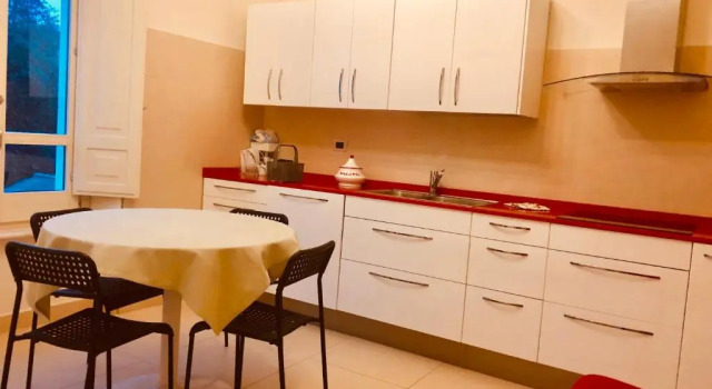 CASA DI MARCO Pescara centro, Забронировать Апартаменты/квартира Апартаменты Пескары, рядом с Музей современного искусства им. Виттории Колонны, Апартаменты/квартира