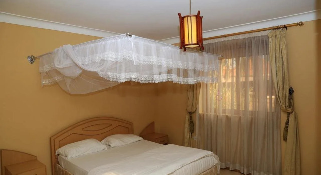Eden Lawns Uganda Limited, Prenota Hotel Hotel a Kampala con parcheggio, Parcheggio