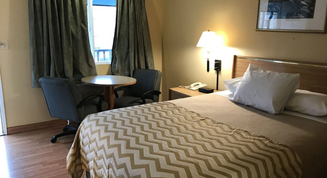 Travelodge by Wyndham Tacoma Near McChord AFB, จอง โรงแรม ทาโคมา Washington