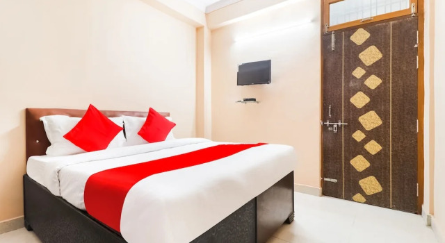 Номер Standard Hotel O by OYO Kalawati Palace