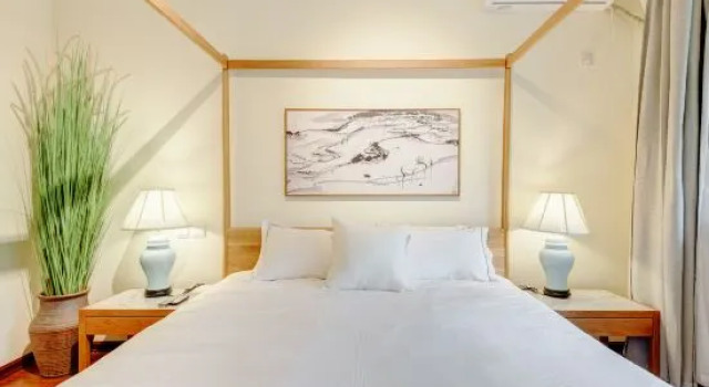 Кровать в общем номере с 6 комнатами Gubei Water Town Bei Ou Forest Villa