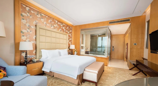 Люкс c 1 комнатой Crowne Plaza Xiangyang by IHG
