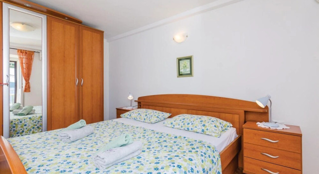 Amazing Home in Slano With Wifi and 4 Bedrooms