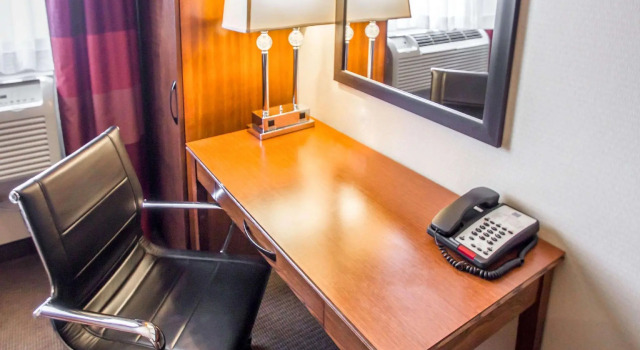 Четырёхместный номер Standard Sleep Inn Long Island City - Manhattan View