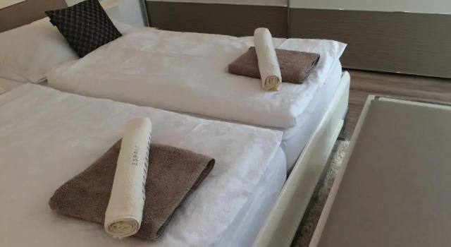 Апартаменты Leiner Apartman