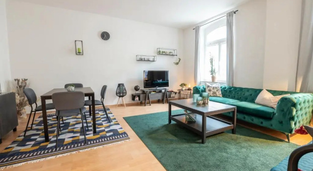 Zwickau mittendrin, tolles Balkon-Apartment, Забронировать Апартаменты/квартира Цвиккау Саксония