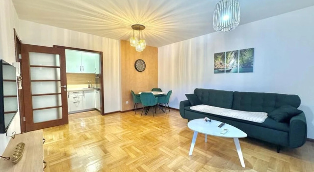 Апартаменты Comfort с балконом Comfort One Bedroom Apartment