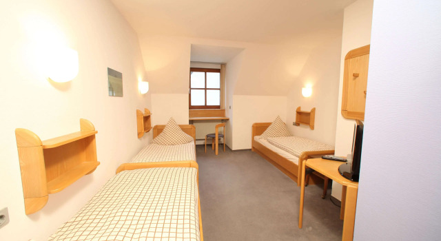 Habitación triple Hotel-Landgasthof Schuster