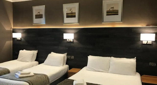 Семейный номер Classic Heywood Spa Hotel