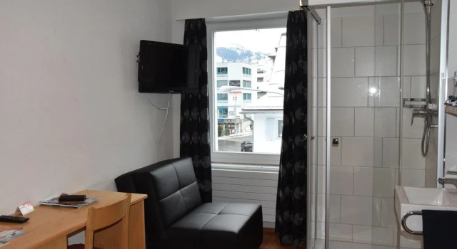 Hotel Rätia, Book Hotel Ilanz 