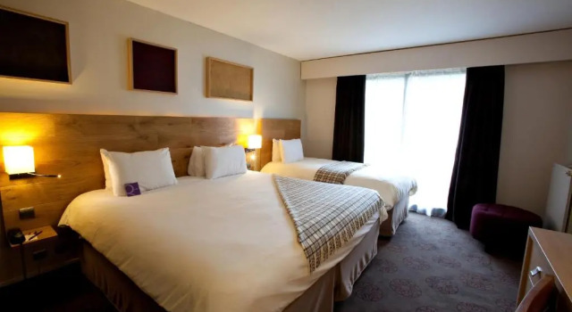 Трёхместный номер Standard с балконом Mercure Saint-Lary