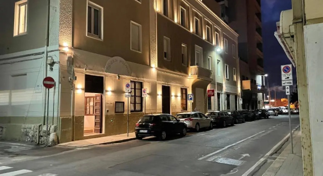 Loft Via Campidano 5, Забронировать Отель Кальяри Южная Сардиния, рядом с Национальный археологический музей