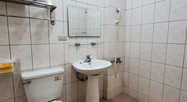 X House, Prenota Hotel Hotel a Nantou County con parcheggio, Parcheggio