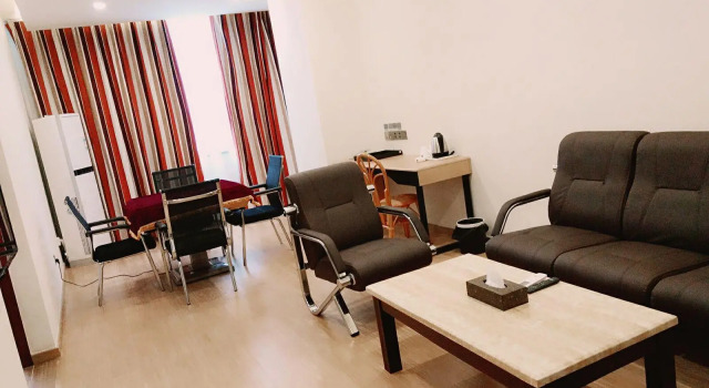 Люкс Business Thank Inn Plus Hotel Shandong Jining Zoucheng Red Star Macalline