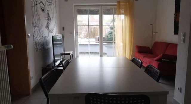 Apartment Close to Lake Ferienwohnung Seenah