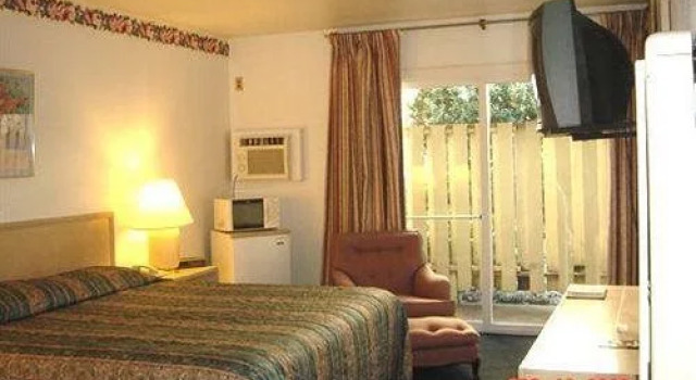 Carquinez Inn Vallejo I 80 Near Napa Valley, Prenota Hotel Vallejo San Francisco Bay Area