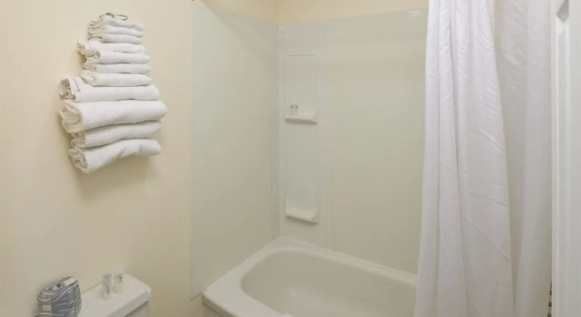 Четырёхместный номер Standard Beachside Motel