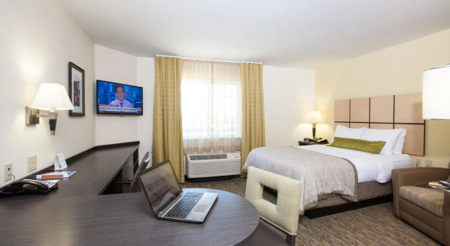 Двухместный люкс Candlewood Suites New Braunfels by IHG