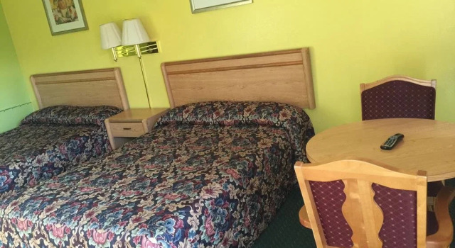 Statesman Inn, Varaa Hotelli Terre Haute Indiana
