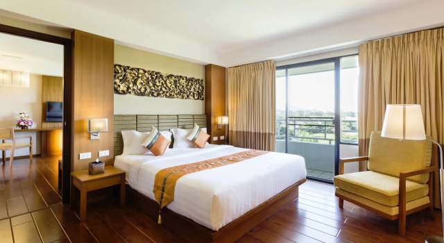 Номер Deluxe Asia Hotels Group
