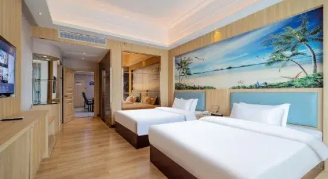 Люкс Deluxe Lavande Hotel (Dongguan Qiaotou Guangchang)