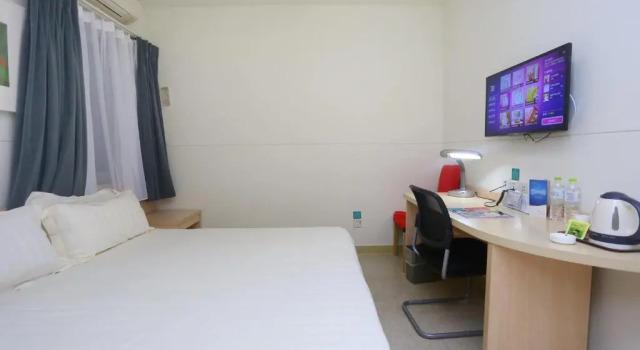 Двухместный номер Standard Jinjiang Inn ChengDu Wenshufang
