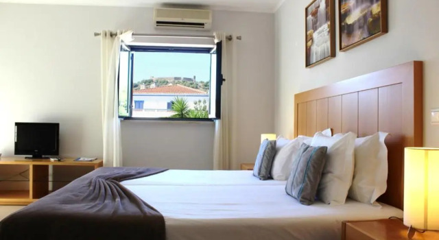 Студия Vicentina Hotel