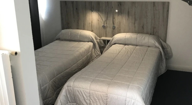 Одноместный номер Standard с балконом Hôtel Residence Les Aiguades