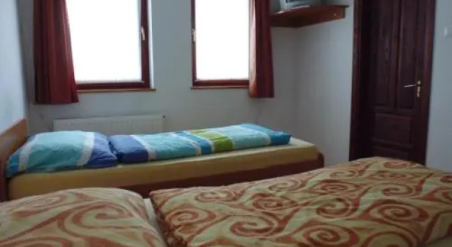 Bástya Fogadó, Book Hotel Hoteller i Western Transdanubia med parkering, Parkering