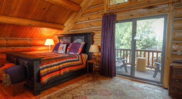 Mounticello Log Cabin - 4 Br Home, Забронировать Дом для отпуска Виллы Эстес-Парк, рядом с Estes Park Conference Center, Вилла