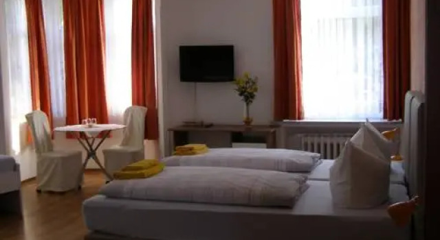 Hotel Monopol