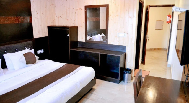 Двухместный номер Standard с видом на горы Hotel Kishna Palace