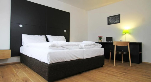 Hotel Sportpark Agnes, Rezerwuj Hotel Hotele w Central Bohemia z parkingiem, Parking