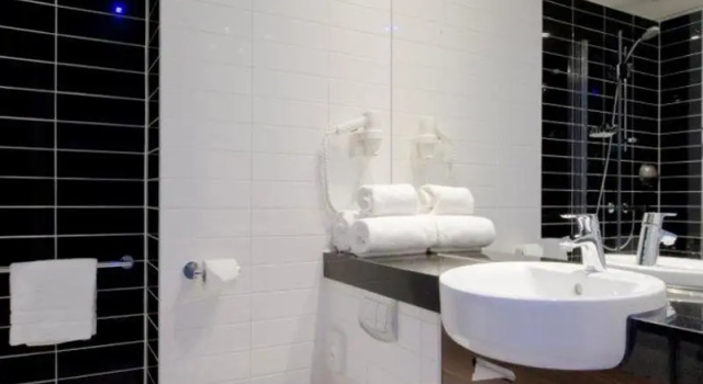 Двухместный номер Standard Holiday Inn Express Toulon - Est by IHG