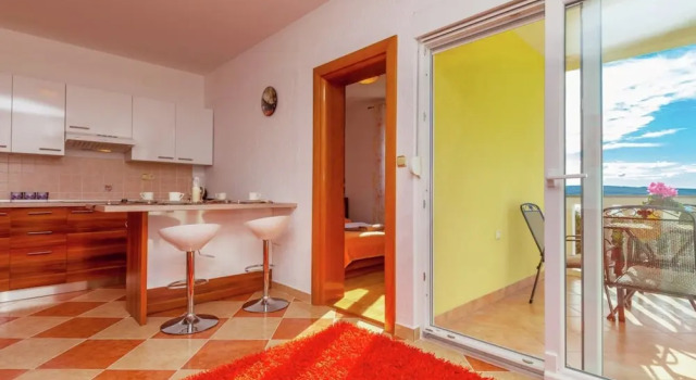 Апартаменты Adorable Apartment With Pool, Hot Tub & Terrace With Sea View