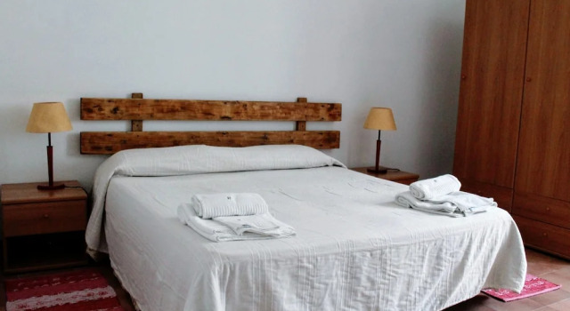 Hotel Locanda Minerva, Забронировать Отель Вилланова-Монтелеоне Южная Сардиния