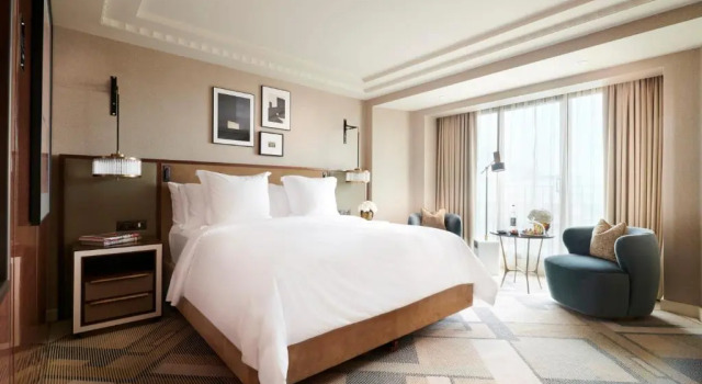 Двухместный номер Deluxe Four Seasons Hotel London at Park Lane