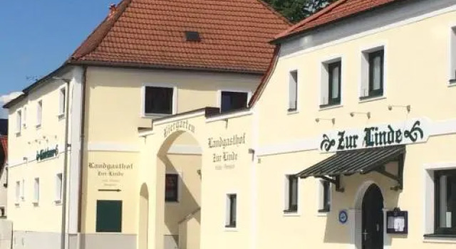 Charming Landgasthof Zur Linde, Varaa Matkakoti Hotellit Baijeri pysäköinnillä, Pysäköinti