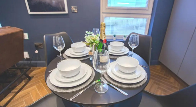 Yellow Hive Boutique Stay Apt 2 (Adults Only)