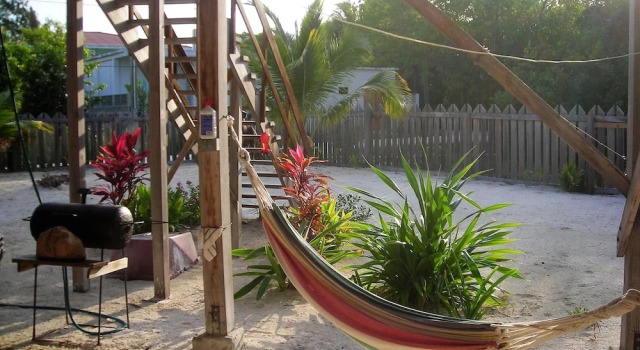 Номер Standard с балконом Caye Caulker Vacation Homes