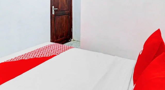 Standaard kamer Hotel O Btc Guest House Syariah