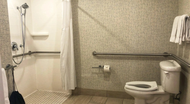 Четырёхместный номер Standard Holiday Inn Express & Suites El Dorado Hills by IHG