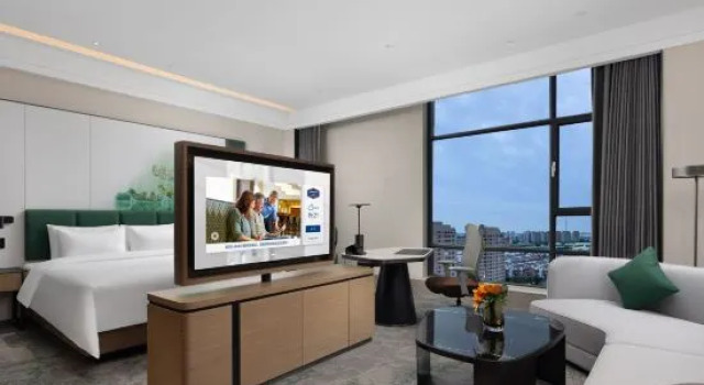 Люкс Hampton by Hilton Kashgar