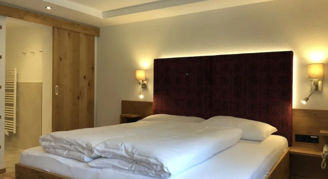 Студия Superior c 1 комнатой с балконом Hotel Garni Central - Zimmer - Studios - Apartments