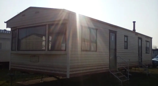 Stunning 3-bed Caravan in Camber Kitesurf Family, Забронировать Отель Отели Исторического графства Суссекса с парковкой, Парковка