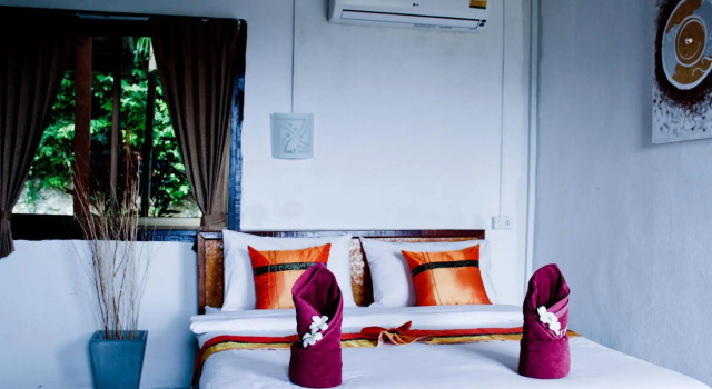 Lanta Halabala Resort