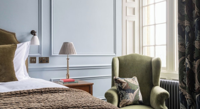Номер Deluxe Dumbleton Hall Hotel
