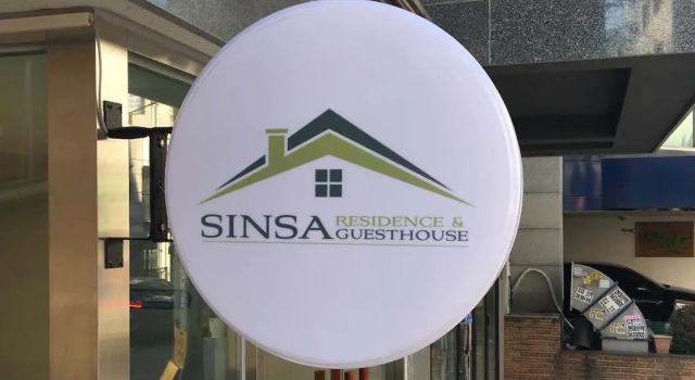 Sinsa Residence and Guesthouse